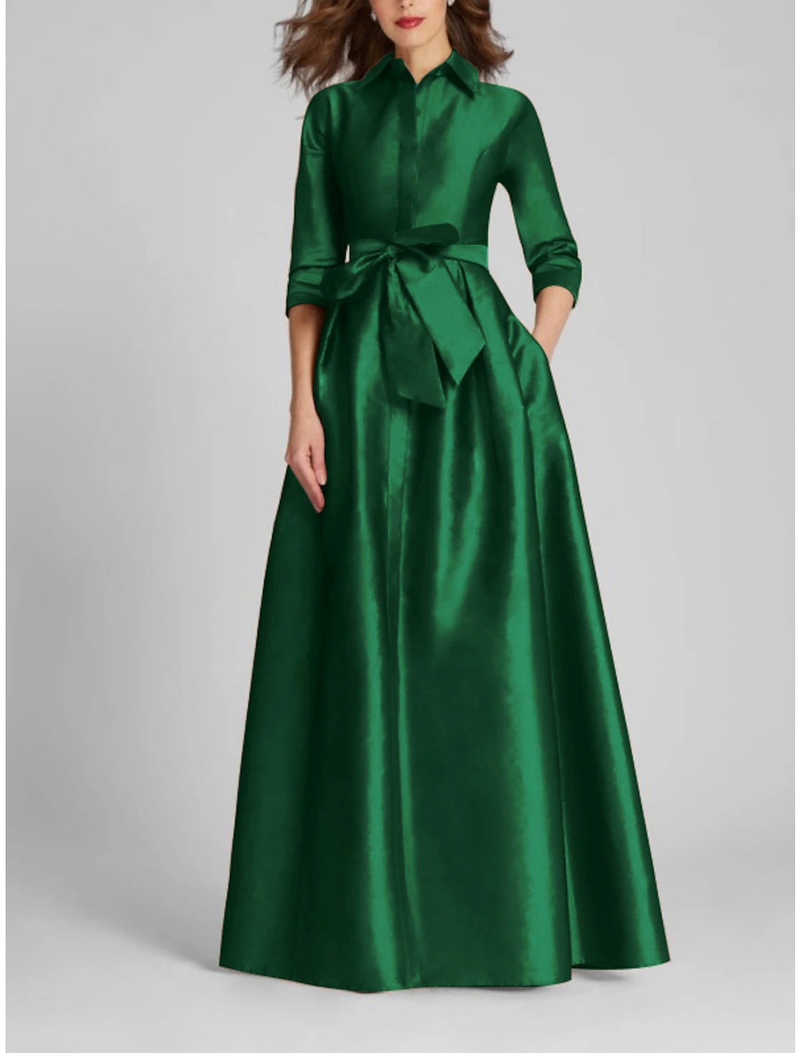 Satin A-Linie Abendkleid Champagner Gold Minimalistisch Schwarz Rot Grün Kleid Formal Herbst Bodenlang Halbarm Hemdkragen mit Schleife(n) Falten