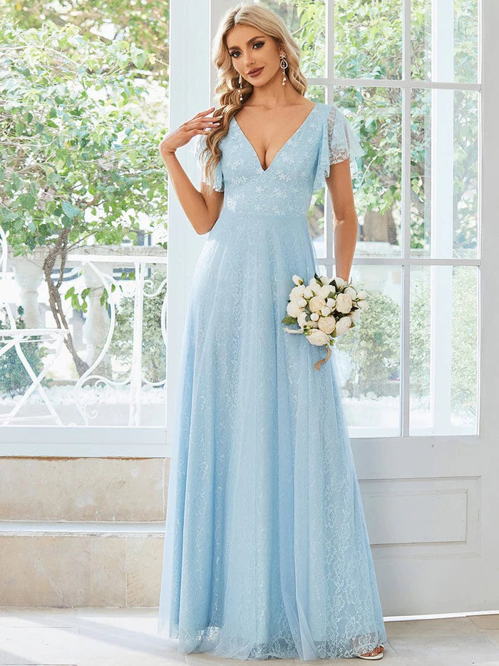 Robe de soirée longue en dentelle à double col en V et manches à volants 