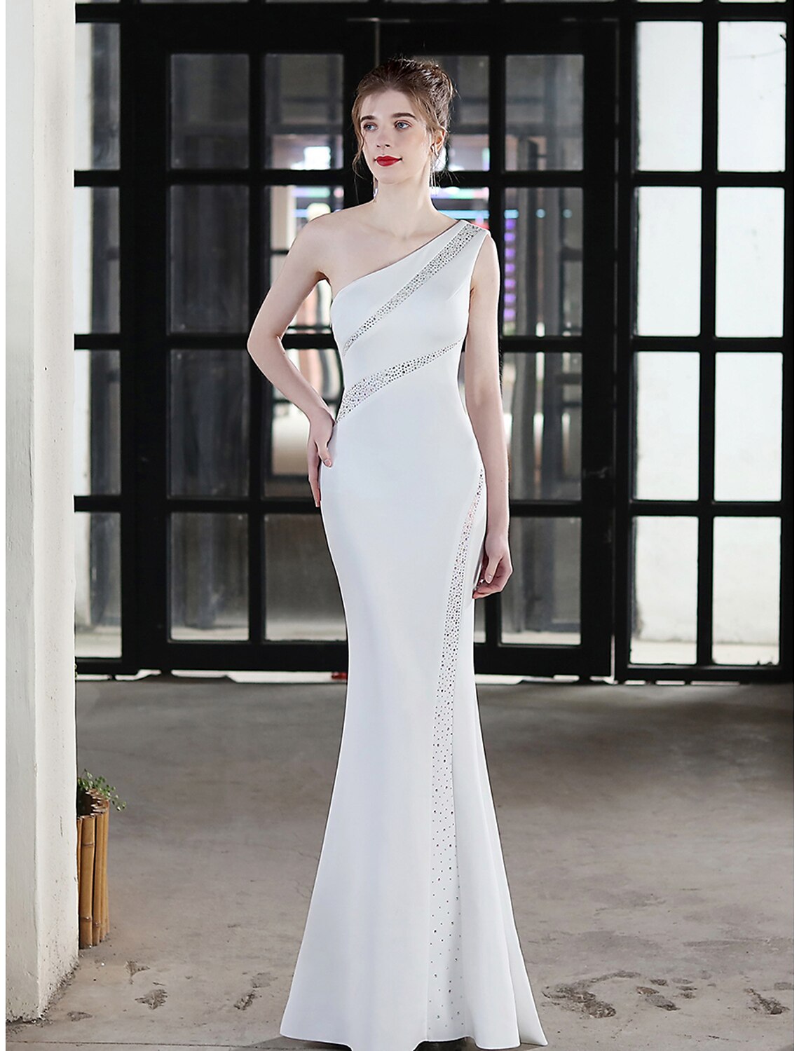 Meerjungfrau/Trompete Abendkleid Sexy Kleid Hochzeitsgast Formeller Abend Bodenlang Ärmellos Eine Schulter Stretch Satin mit Kristallen
