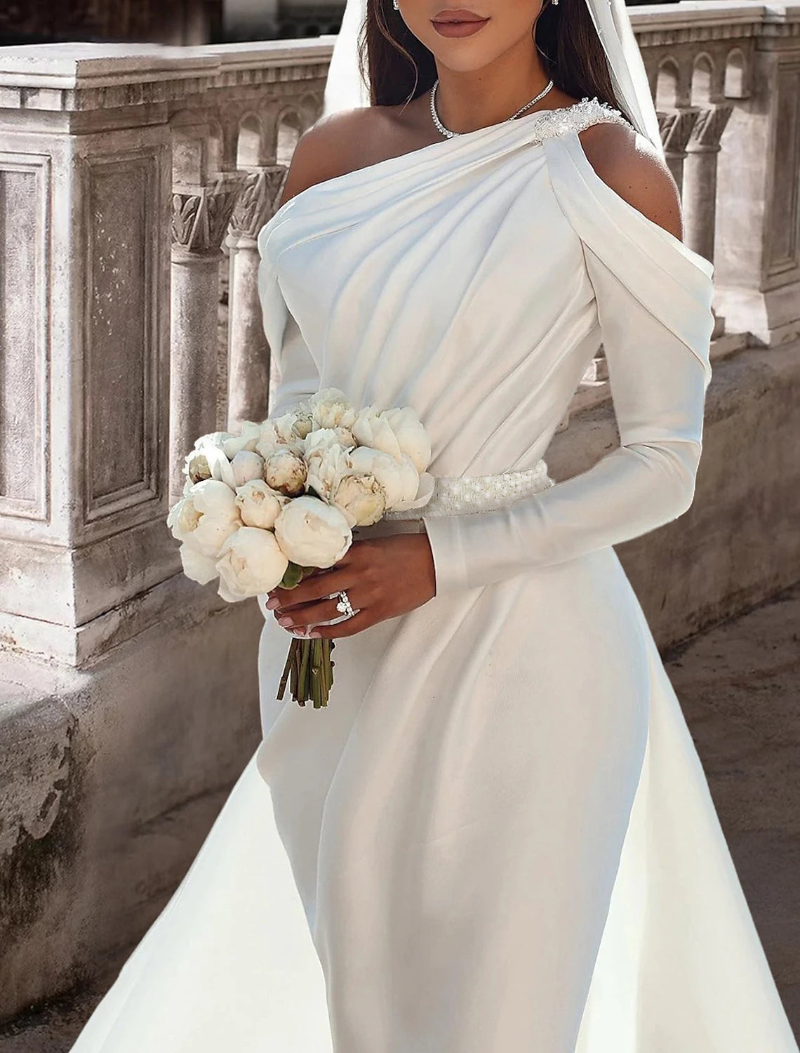 Formelle Brautkleider Zweiteilige One-Shoulder Langarm Bodenlangen Satin Brautkleider Mit Schärpe/Band Perlen