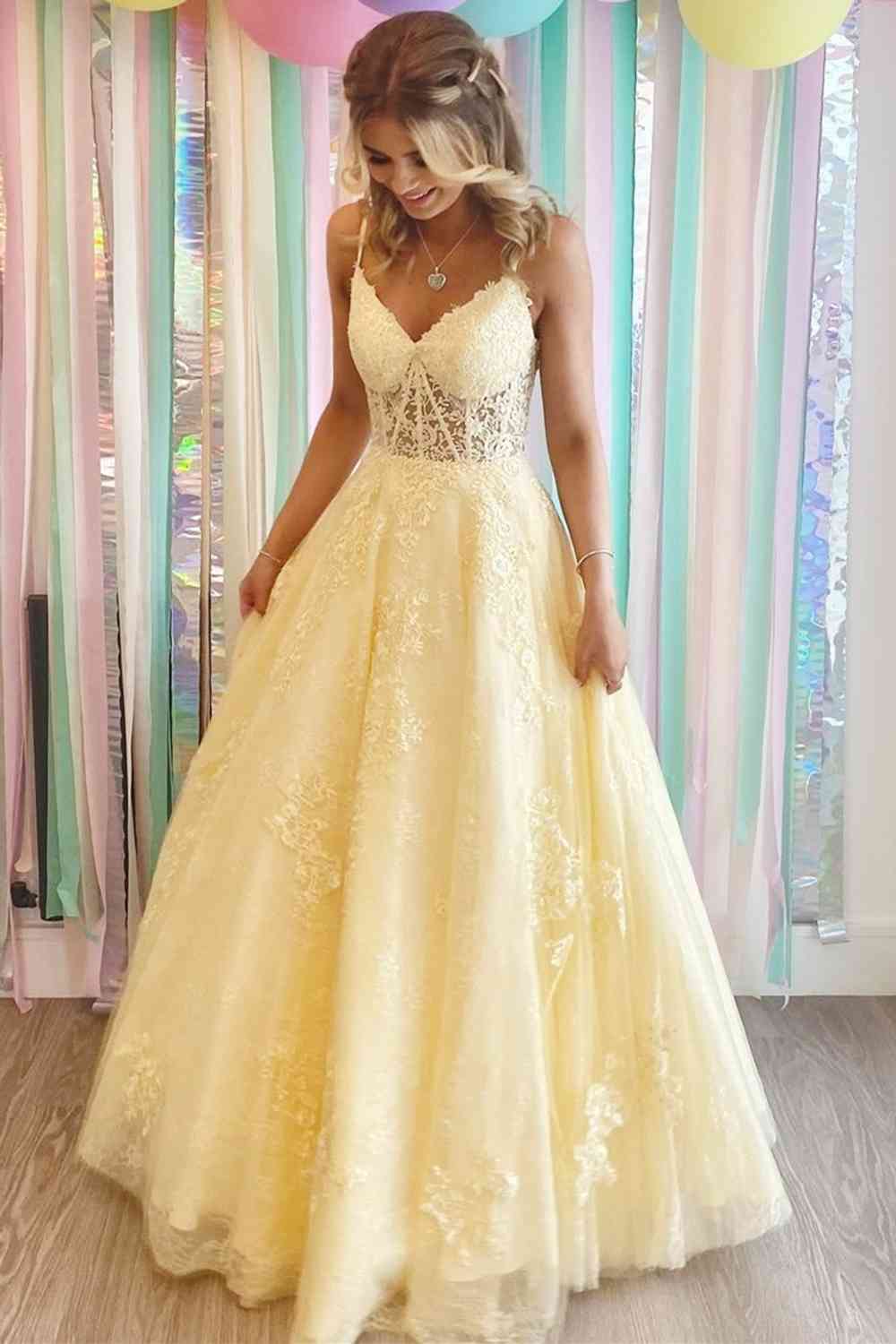 Pale Yellow Ball‑Gown V‑Neck Spaghetti‑Strap Lace‑Up‑Back Floor‑Length Prom Dress