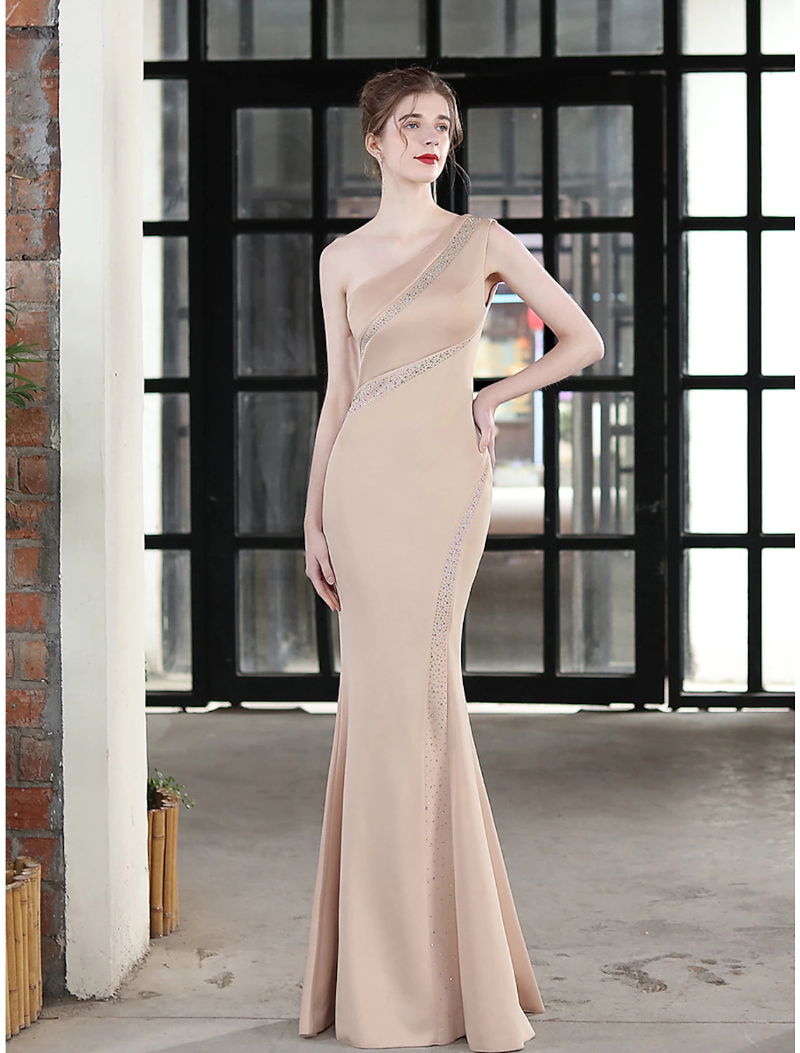 Meerjungfrau/Trompete Abendkleid Sexy Kleid Hochzeitsgast Formeller Abend Bodenlang Ärmellos Eine Schulter Stretch Satin mit Kristallen