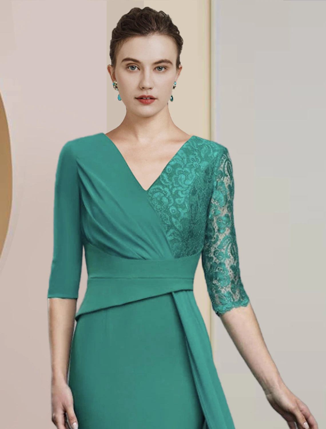 Etuikleid/Säulenkleid für die Brautmutter, formelle Hochzeitsgastparty, elegant, V-Ausschnitt, bodenlang, Chiffon, Spitze, halbe Ärmel mit Rüschen