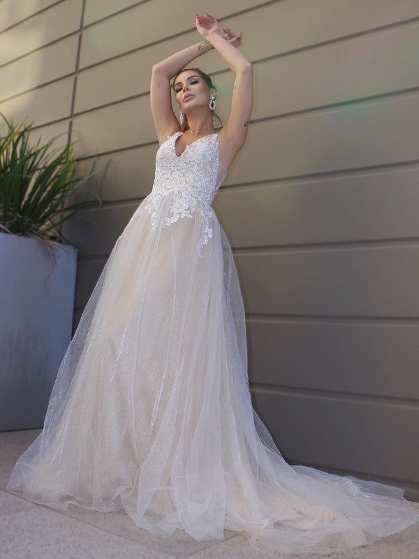 A-Line/Princess Tulle Applique V-neck Sleeveless Sweep/Brush Train Wedding Dresses