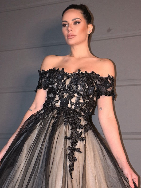 Robe de mariée trapèze/princesse en tulle, épaules dénudées, manches courtes, longueur au sol