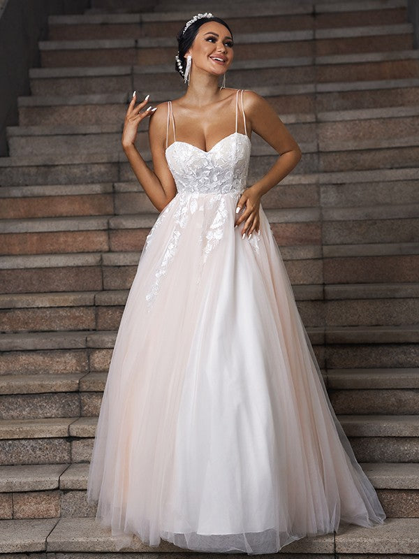 A-Line/Princess Tulle Applique Sweetheart Sleeveless Sweep/Brush Train Wedding Dresses