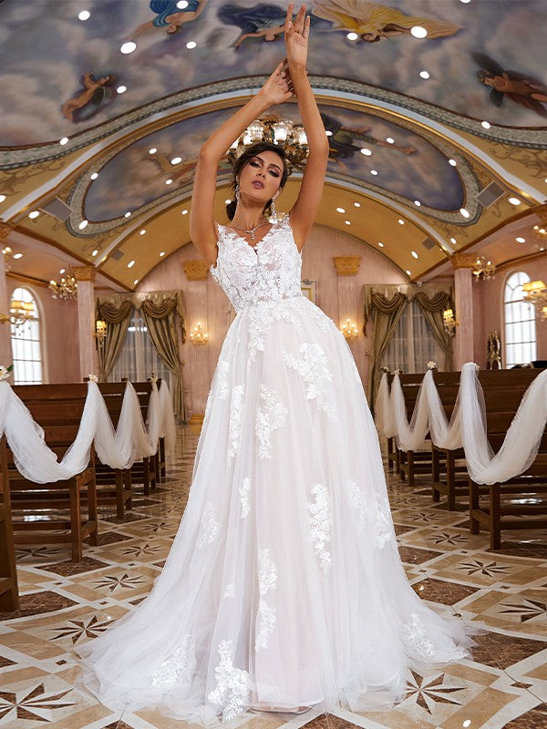 A-Line/Princess Lace Applique V-neck Sleeveless Sweep/Brush Train Wedding Dresses