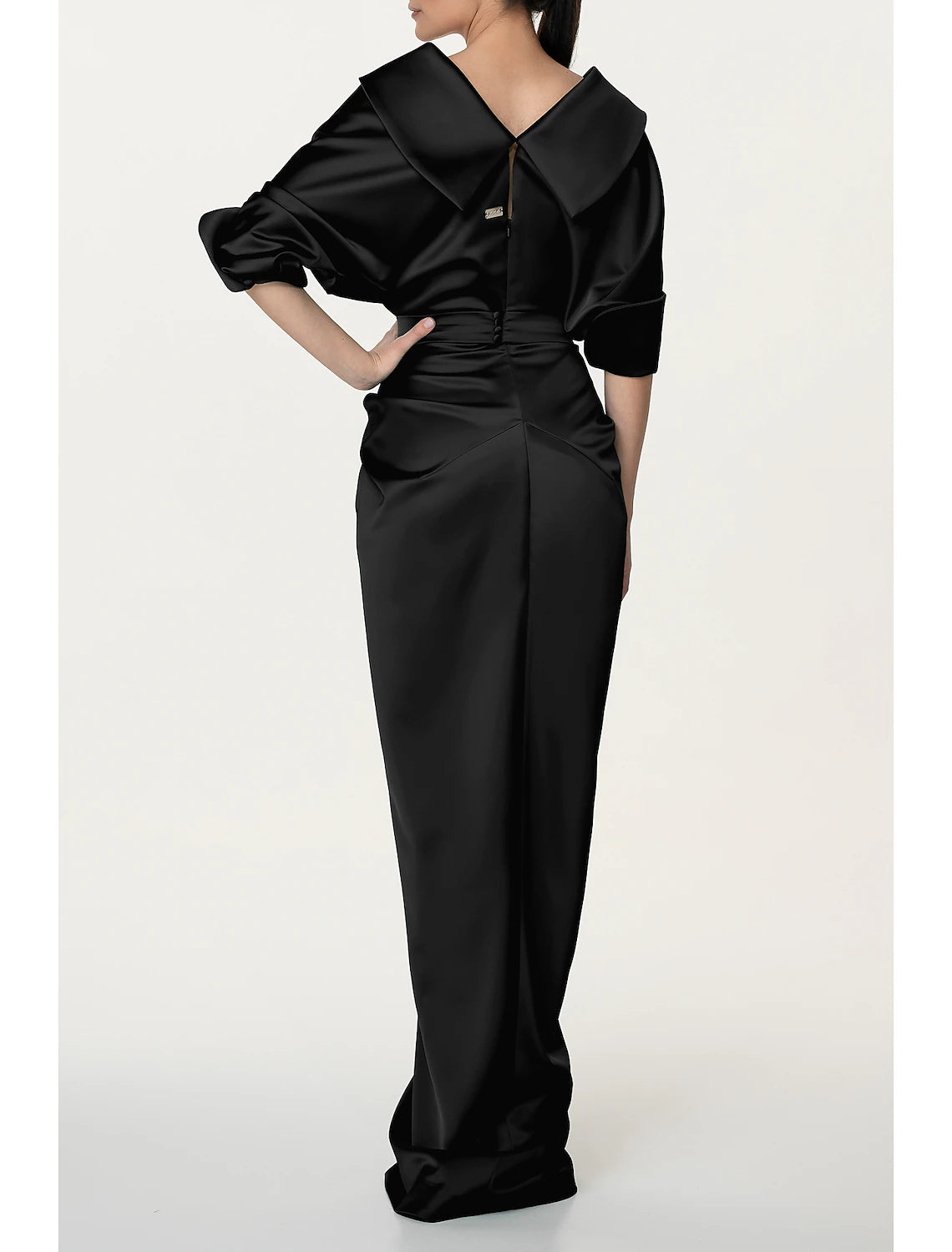 A-Linie Abendkleid Schwarzes Kleid Elegantes Kleid Formeller Herbst Sweep / Brush Train Halbarm V-Ausschnitt Satin mit gerüschtem Schlitz