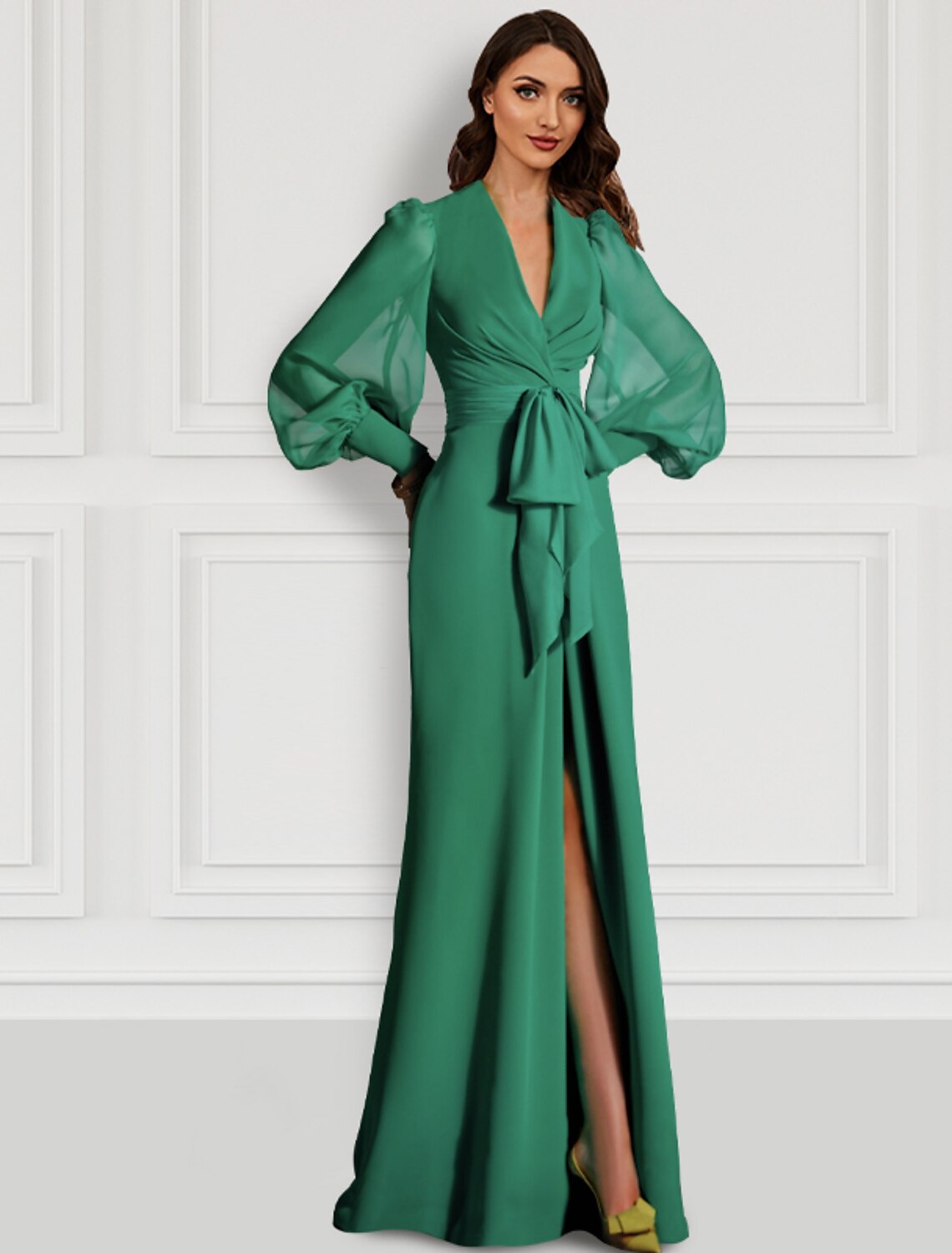 Robe de soirée sirène rouge et verte, élégante, tenue de soirée formelle, traîne à balayage/pinceau, manches longues, col en V, en mousseline de soie avec fente et bretelles
