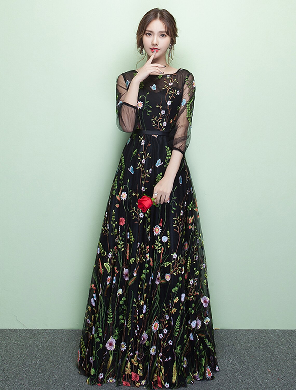 A-Linie Elegantes Sparkle &amp; Shine Formales Abendkleid Rundhalsausschnitt 3/4-Ärmel Bodenlang Spitze mit Stickerei