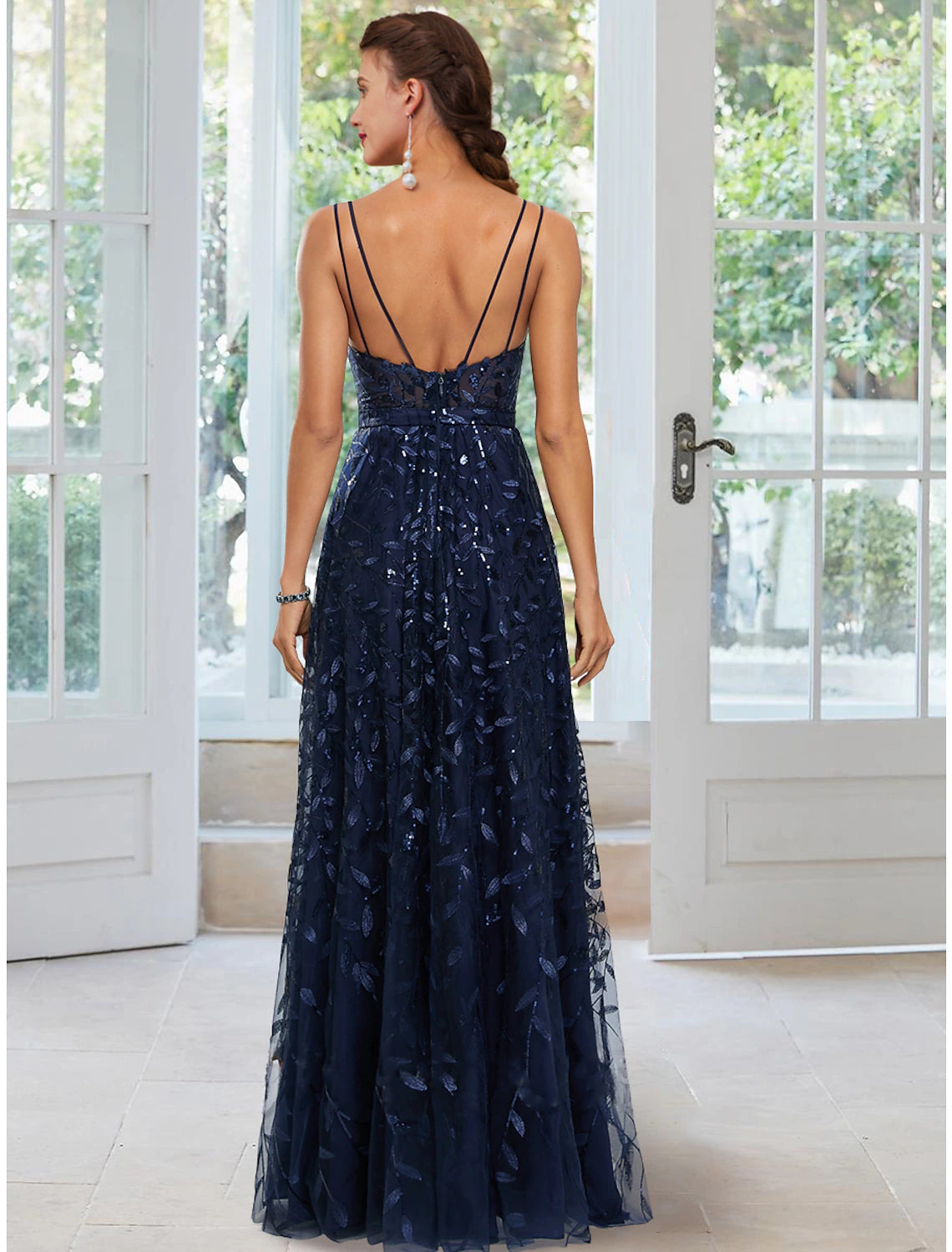 Robe de soirée trapèze à fleurs, longueur au sol, sans manches, bretelles spaghetti, satin avec applications fendues