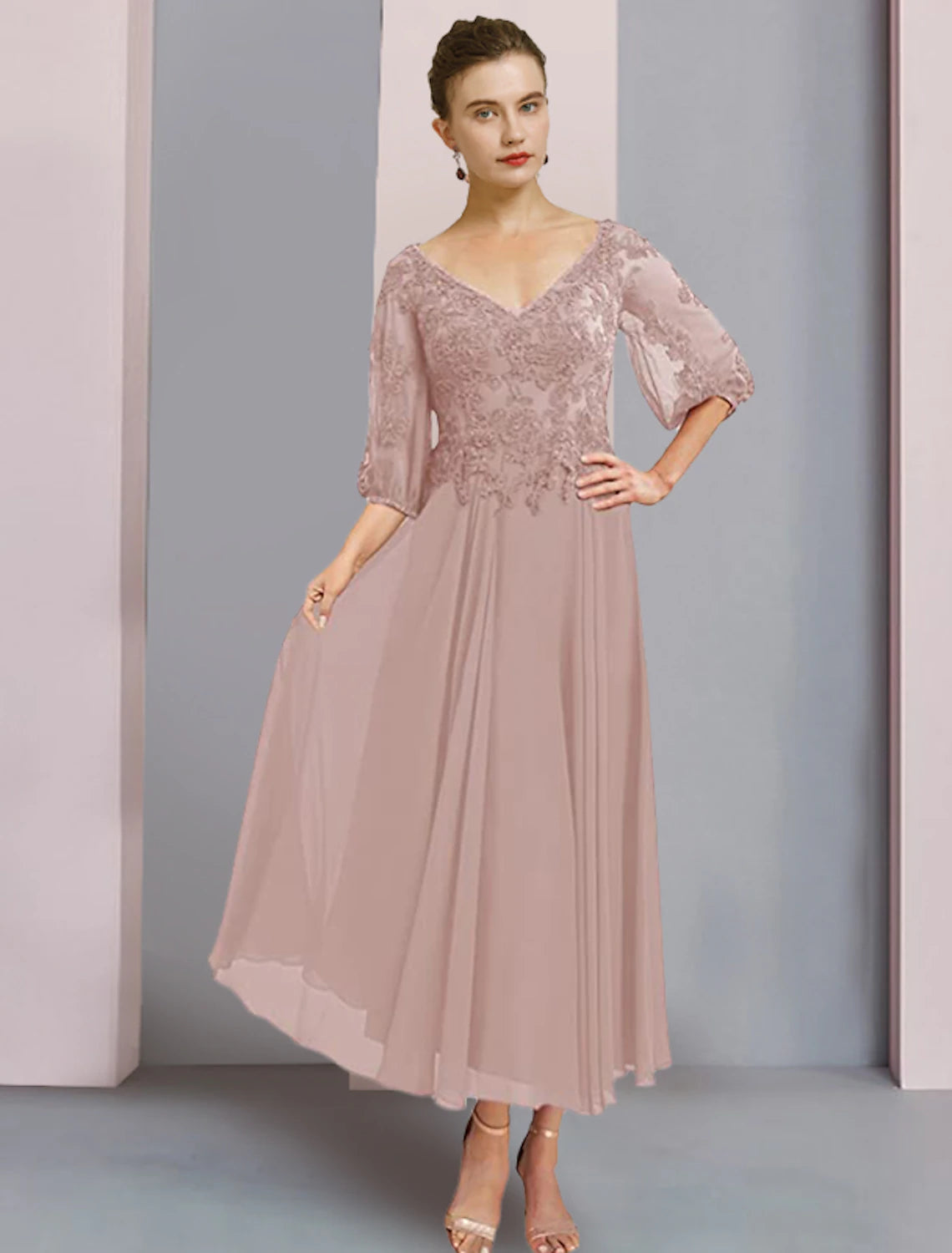 Zweiteiliges A-Linien-Kleid für die Mutter der Braut, formelle Hochzeitsgäste, eleganter V-Ausschnitt, knielang, Chiffon-Spitze, 3/4-Ärmel, Wickelkleid inklusive, mit Faltenapplikationen