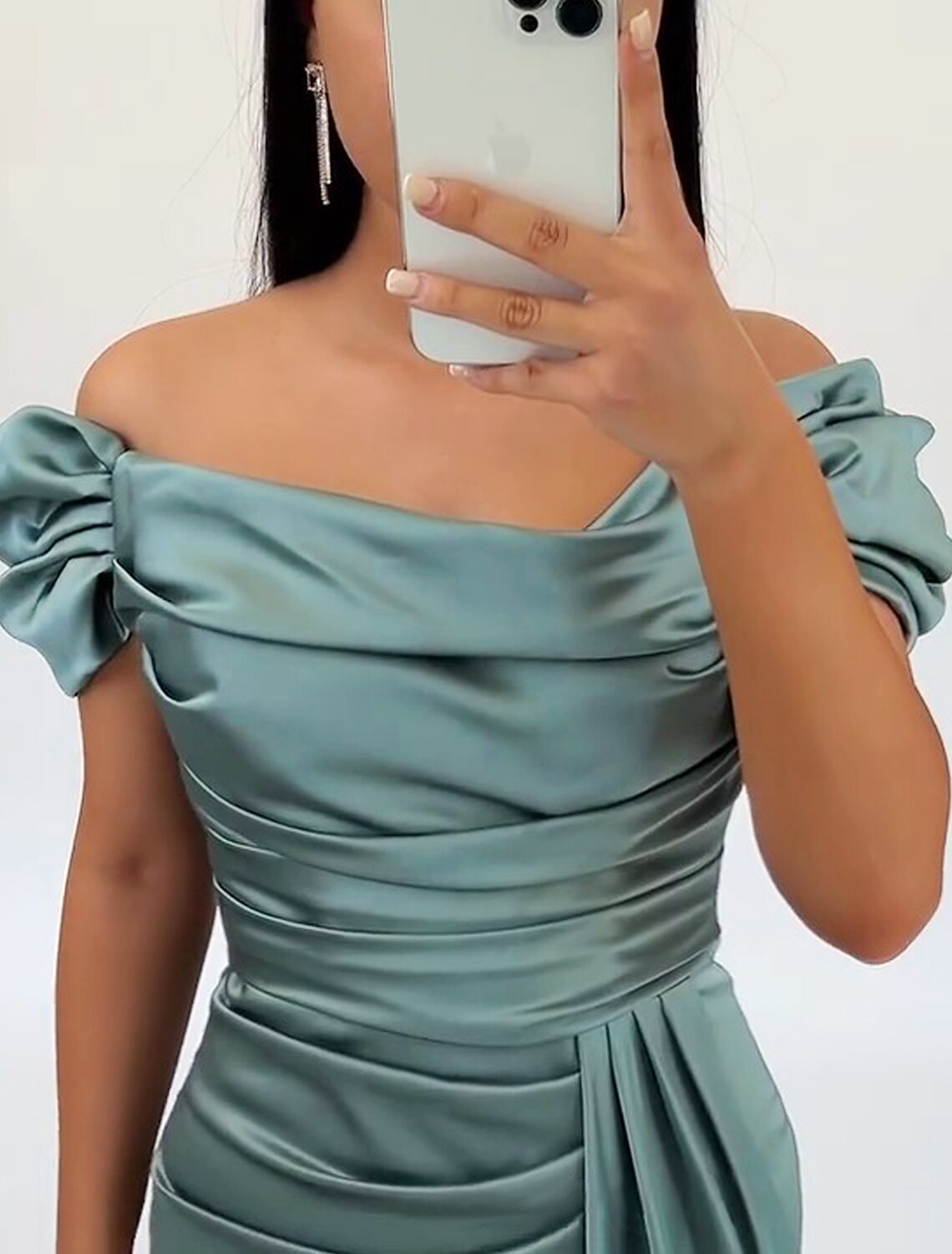 Meerjungfrau/Trompete Abendkleid Elegantes Kleid Hochzeitsgast Black Tie Sweep/Pinsel Schleppe Ärmellos Quadratischer Ausschnitt Satin mit gerüschtem Überrock
