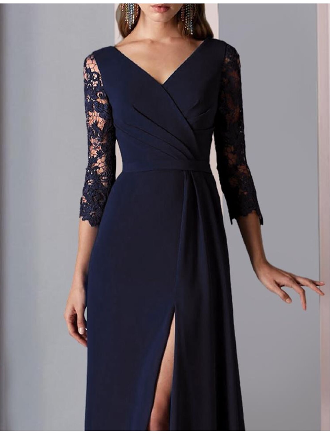 A-Linien-Kleid für die Mutter der Braut, formelle Hochzeit, Gastkleid, elegante Party, V-Ausschnitt, bodenlange Spitze, Stretch-Chiffon, 3/4-Ärmel mit Applikationen, geteilte Vorderseite