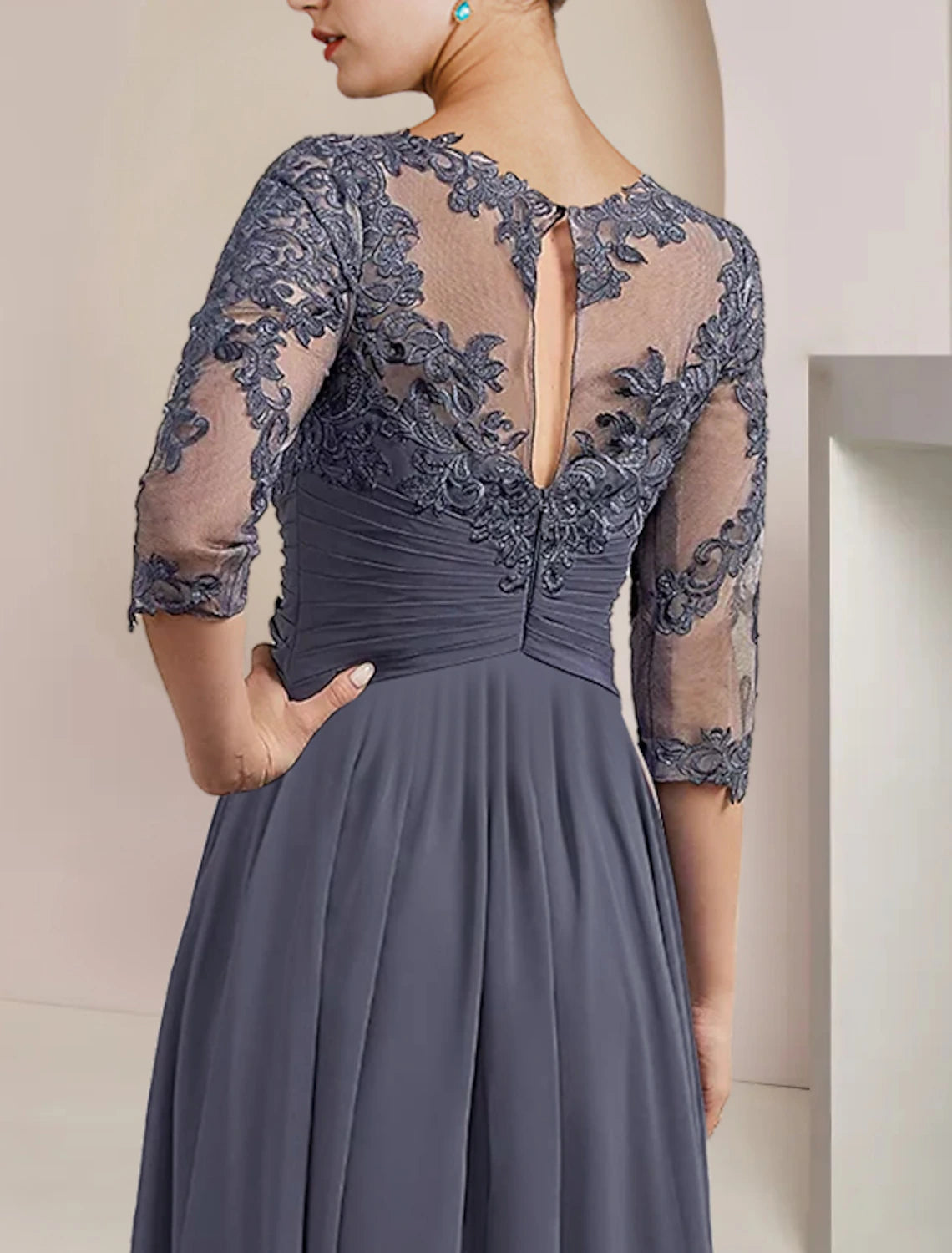 Zweiteiliges A-Linien-Kleid für die Mutter der Braut, formeller Hochzeitsgast, eleganter U-Ausschnitt, knielang, Chiffon, Spitze, 3/4-Ärmel, Wickelkleid inklusive, mit Applikationen, Rüschen
