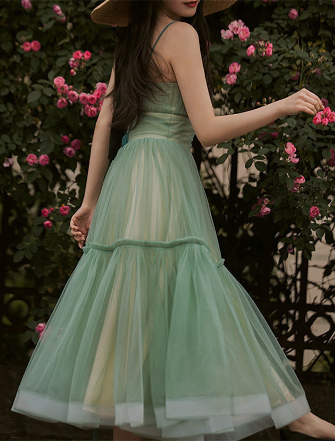 A-Linie Hochzeitsgastkleider Gestuftes Plisseekleid Urlaub Sommer Knöchellang Ärmellos Spaghettiträger Brautjungfernkleid Tüll mit Rüschen