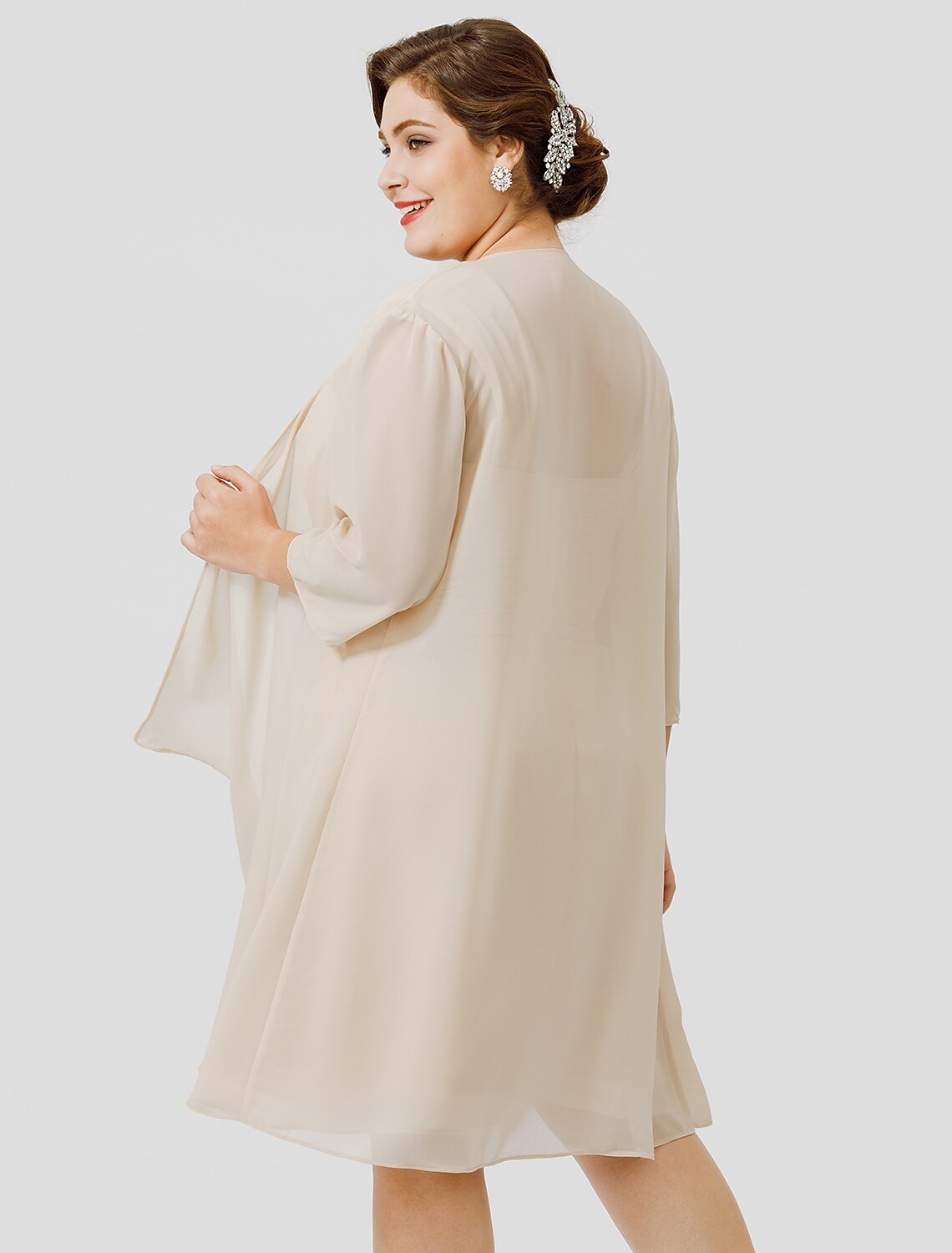 Etuikleid/Säulenkleid für die Brautmutter, Übergröße, elegante Träger, knielang, Chiffon, transparente Spitze, ärmellos, ja, mit überkreuzten Trägern