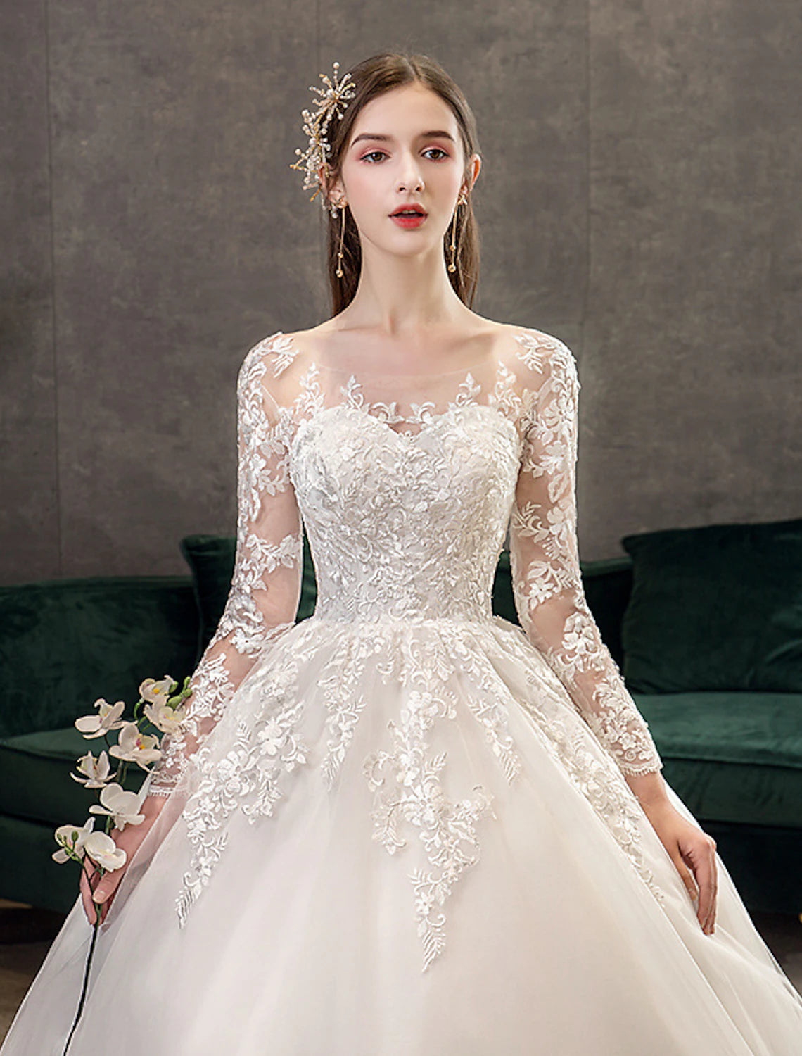 Robes de mariée de fiançailles formelles, robe de bal, col illusion, manches longues, traîne cathédrale, robes de mariée en dentelle avec plis et appliques