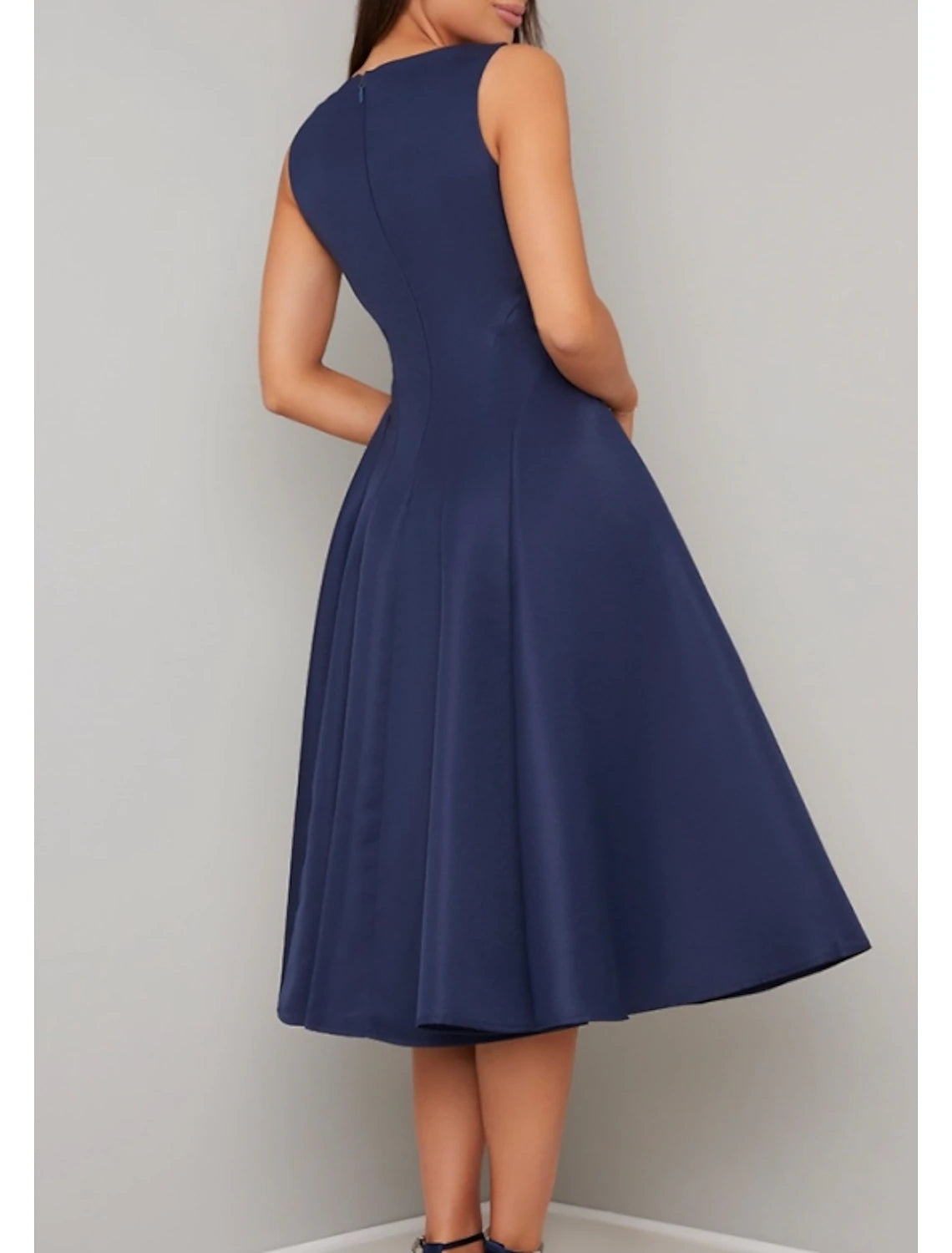A-Linien-Kleid für die Brautmutter, elegant, Rundhalsausschnitt, knielang, Satin, ärmellos, mit Falten