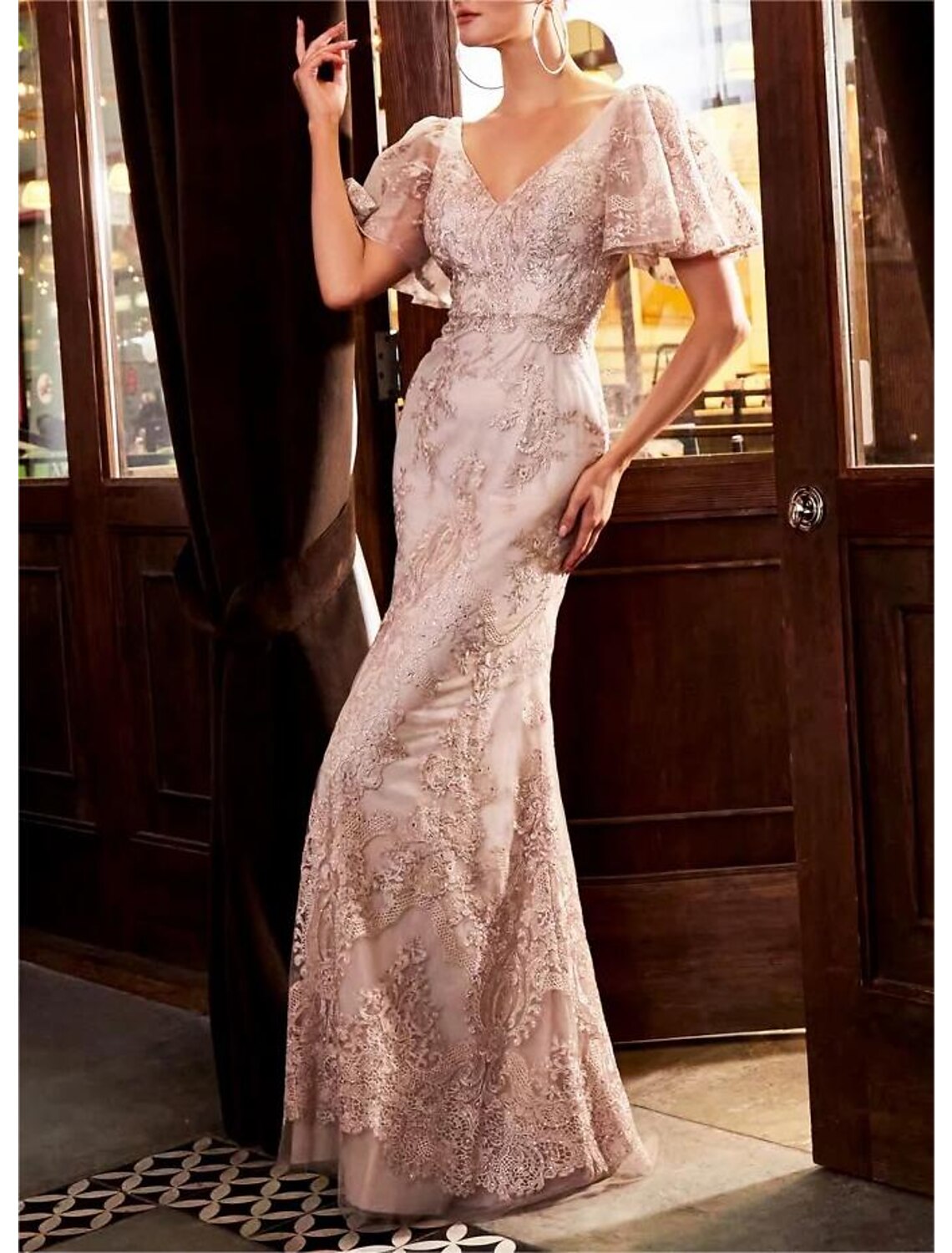 Meerjungfrau/Trompete Kleid für die Mutter der Braut, formeller Hochzeitsgast, elegant, V-Ausschnitt, bodenlang, Spitze, Tüll, kurze Ärmel, mit Spitze, Perlenstickerei
