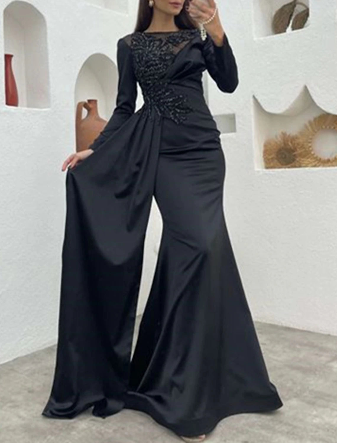 Meerjungfrau/Trompete Abendkleid Elegantes Kleid Formeller Hochzeitsgast Sweep/Pinsel Zug Langarm Schmuckhals Satin mit Perlen
