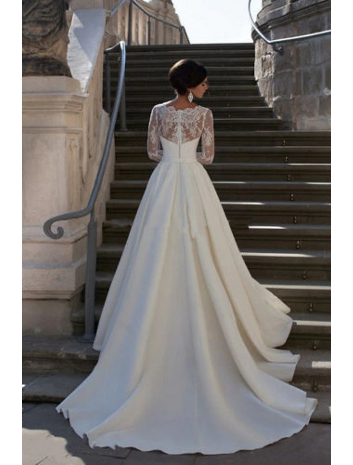 Robes de mariée de fiançailles formelles, coupe trapèze, col en V, manches longues, traîne courte, en satin, avec appliques