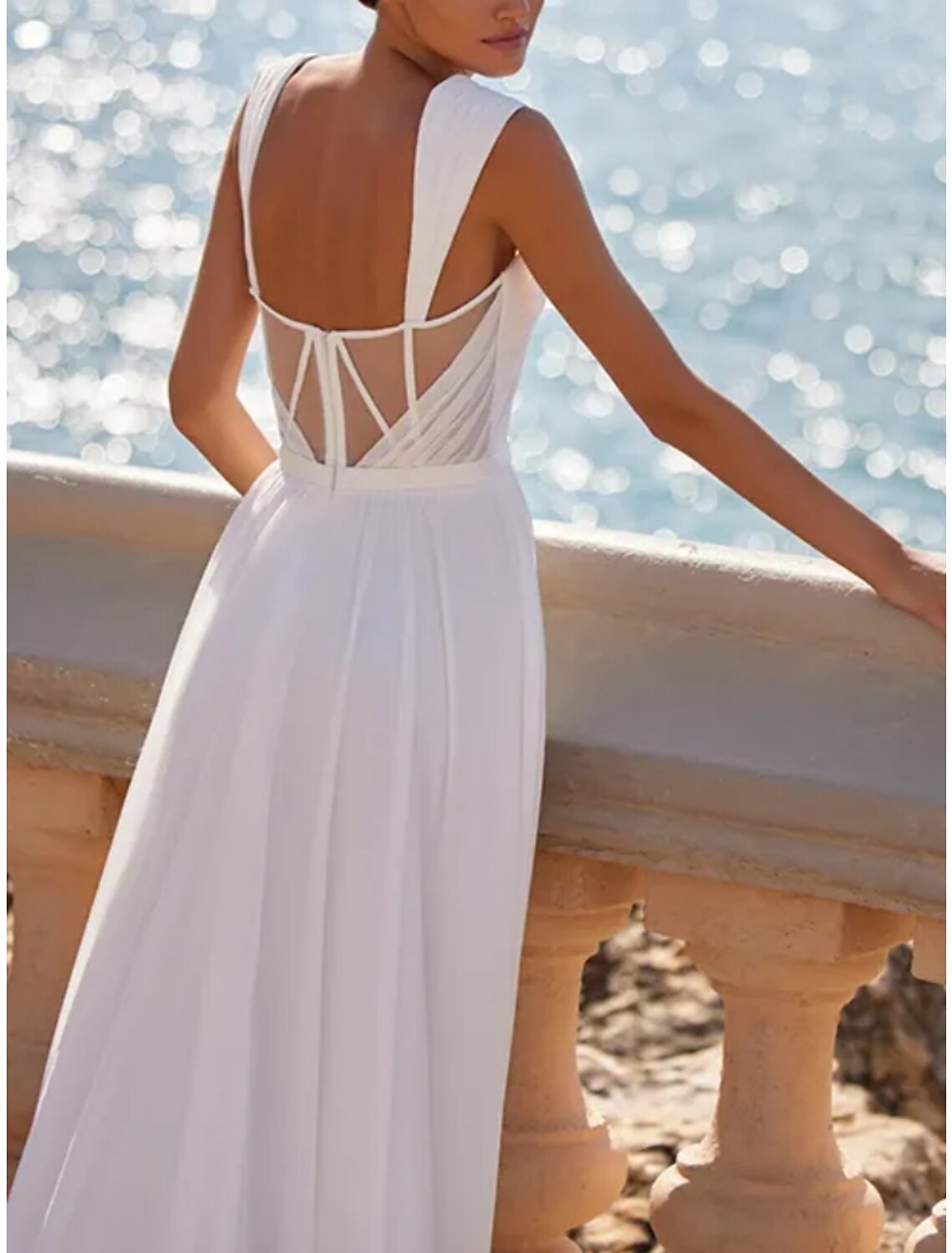 Kleine weiße Kleider Brautkleider A-Linie Quadratischer Ausschnitt Ärmellos Sweep/Pinsel Schleppe Chiffon Brautkleider Mit Falten Geschlitzte Vorderseite