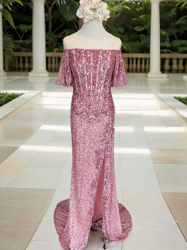 Enges, schulterfreies, kurzärmeliges, perlenbesetztes Korsett-Ballkleid