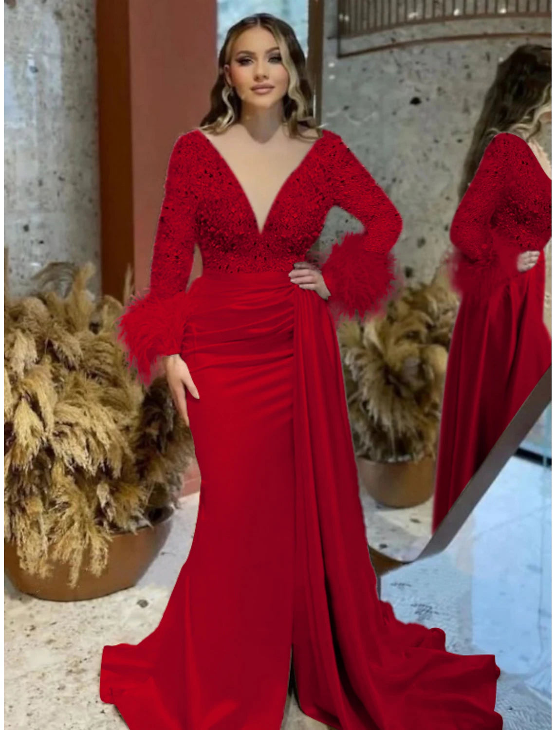 Meerjungfrau/Trompete Abendkleid Elegantes Kleid Formale Hochzeit Hofschleppe Langarm V-Ausschnitt Satin mit Feder Glitzer Gerüscht