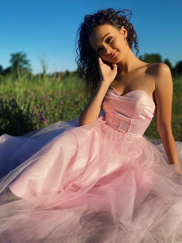 A-Line/Princess Tulle Sweetheart Sweep/Brush Train Sleeveless Ruffles Dresses