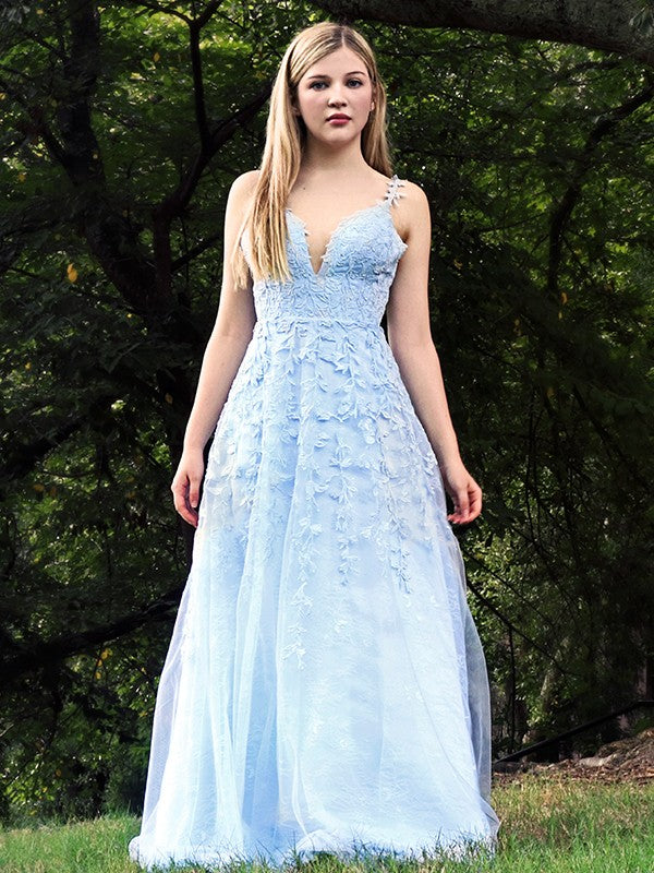 A-Line/Princess Sleeveless V-neck Applique Tulle Floor-Length Dresses