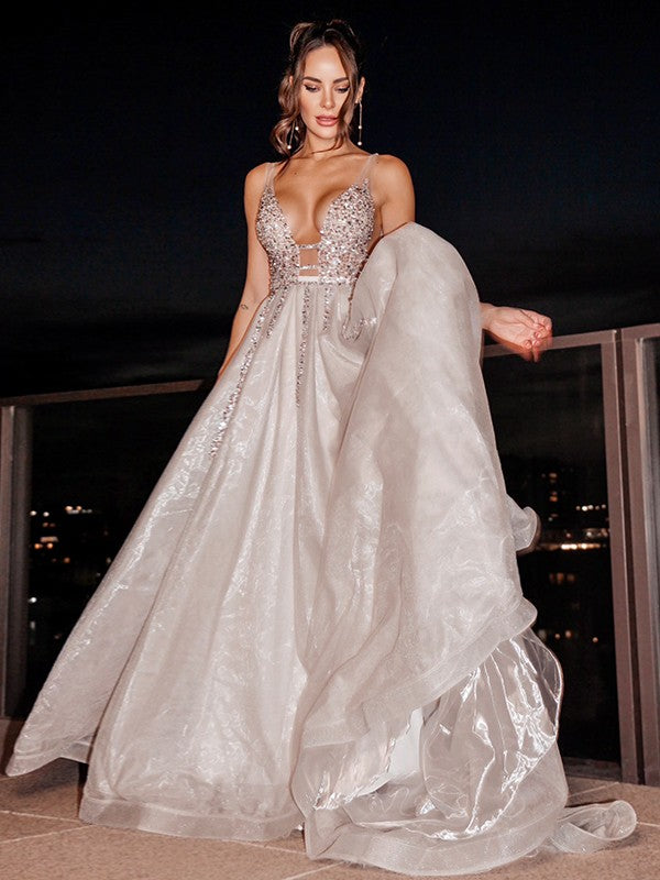 Robe trapèze/princesse en organza, col en V, sans manches, perles, traîne courte