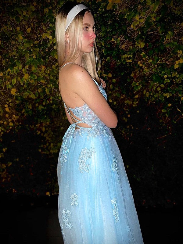Robe trapèze/princesse en tulle avec appliques, bretelles spaghetti, sans manches, traîne courte