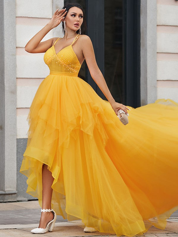 Robe trapèze/princesse en tulle à volants, col en V, sans manches, asymétrique