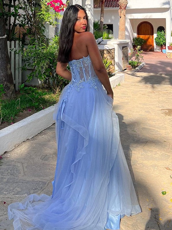 A-Line/Princess Tulle Applique Sweetheart Sleeveless Sweep/Brush Train Dresses