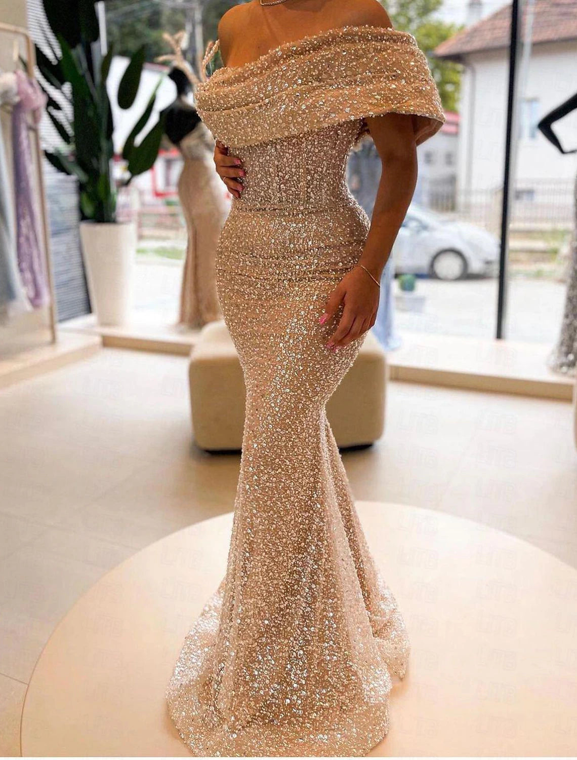Meerjungfrau/Trompete Abendkleid Elegantes Kleid Formale Bodenlange Ärmellos Schulterfrei Pailletten mit Pailletten