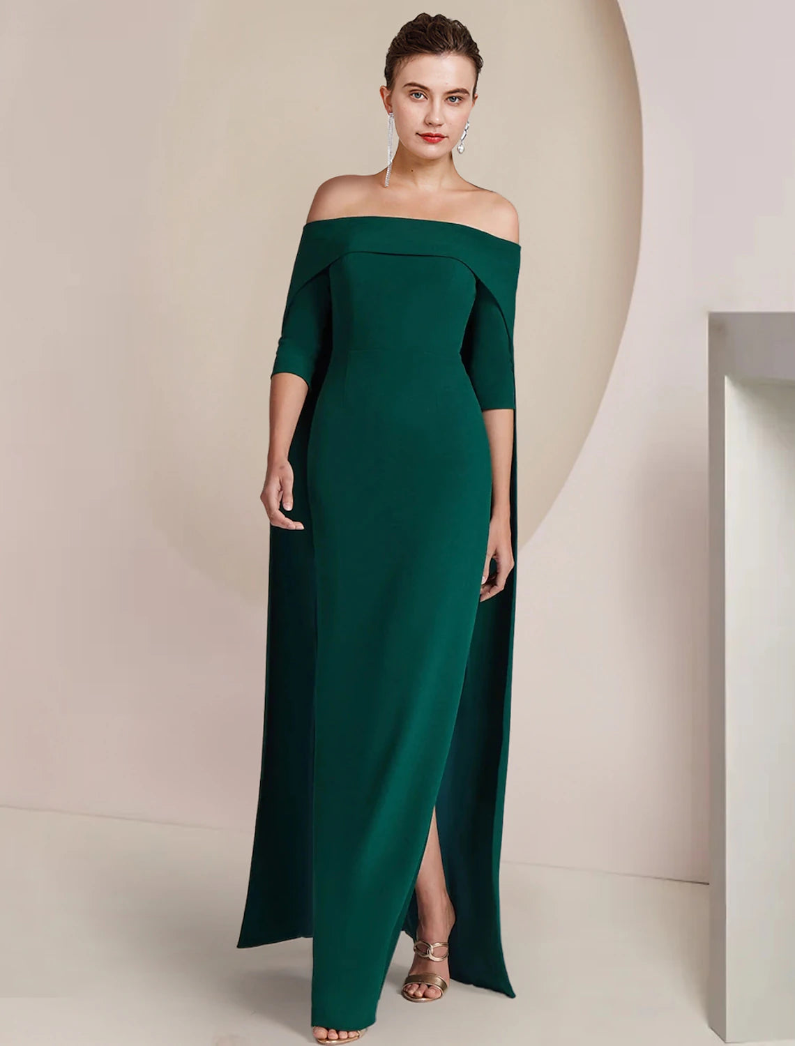 Robe de mère de la mariée fourreau/colonne, élégante, sans bretelles, longueur au sol, en tissu extensible, demi-manches, couleur unie