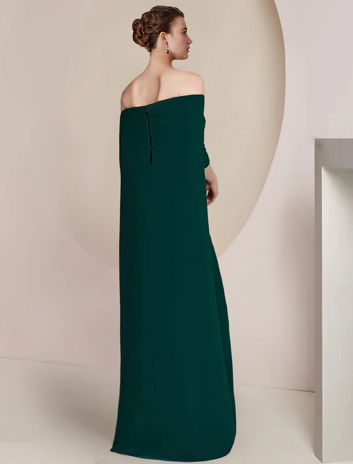 Robe de mère de la mariée fourreau/colonne, élégante, sans bretelles, longueur au sol, en tissu extensible, demi-manches, couleur unie