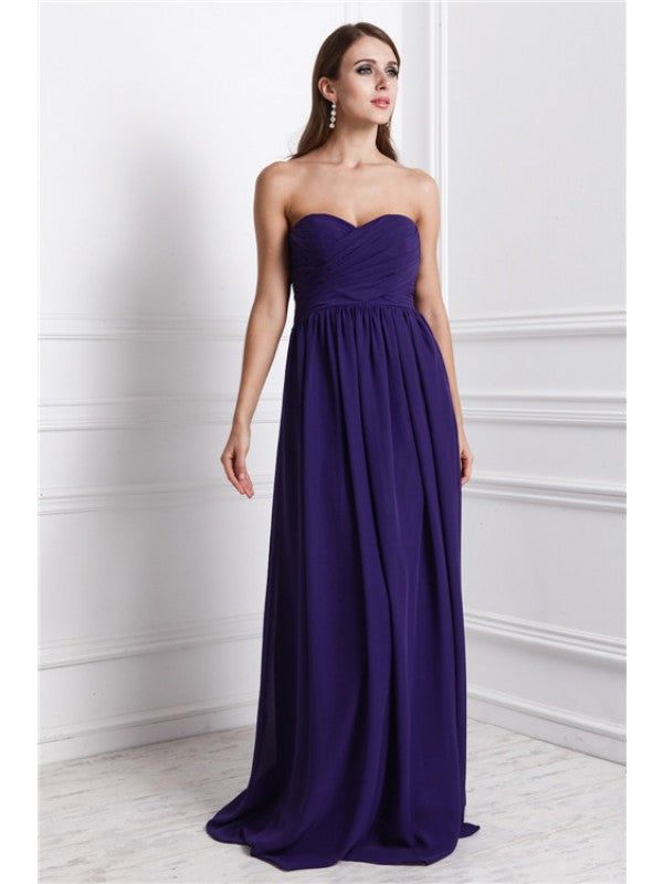 Etui-Linie Herzausschnitt Ärmellos Rüschen Bodenlang Chiffon Brautjungfernkleider