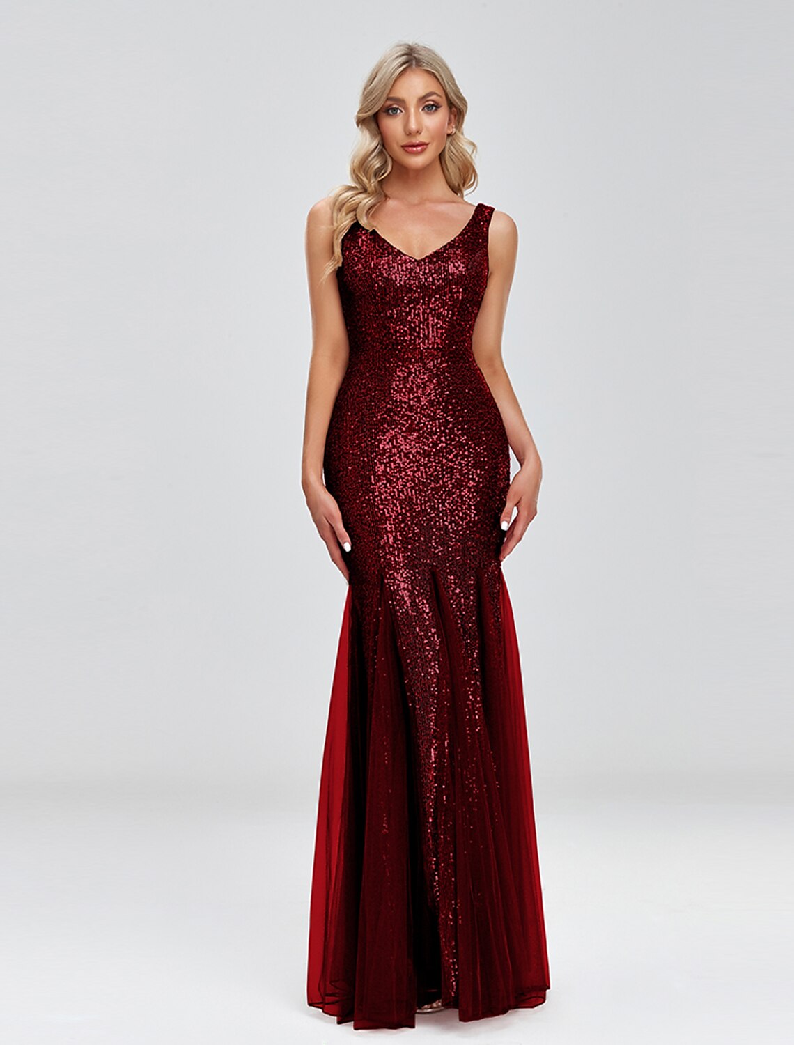 Meerjungfrau/Trompete Abendkleid Glitzerkleid Hochzeitsgast Formeller Abend Bodenlang Ärmellos V-Ausschnitt Tüll V-Rücken mit Paillettenspleiß