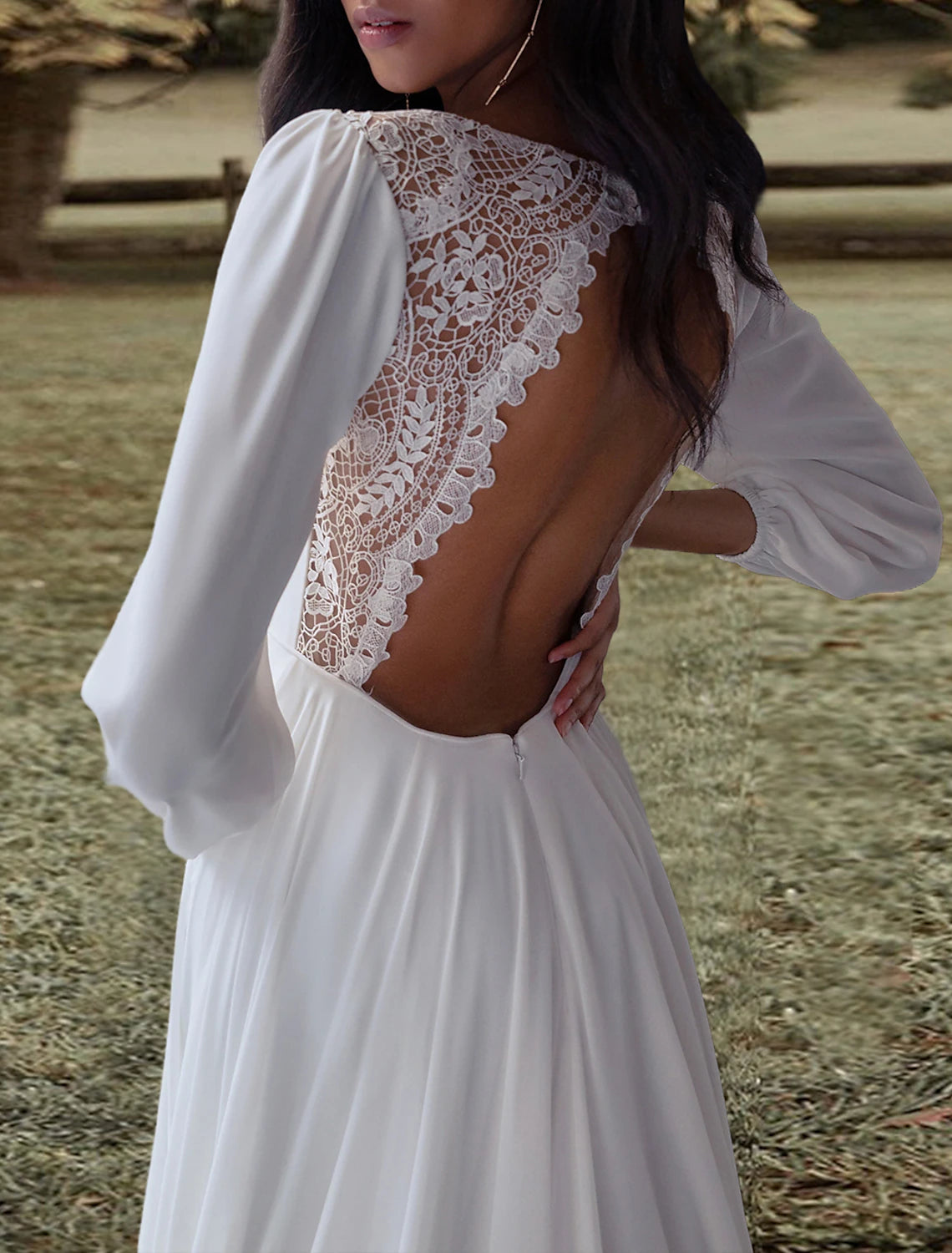 Offener Rücken Brautkleider A-Linie V-Ausschnitt Langarm Sweep / Pinsel Schleppe Chiffon Brautkleider mit Falten
