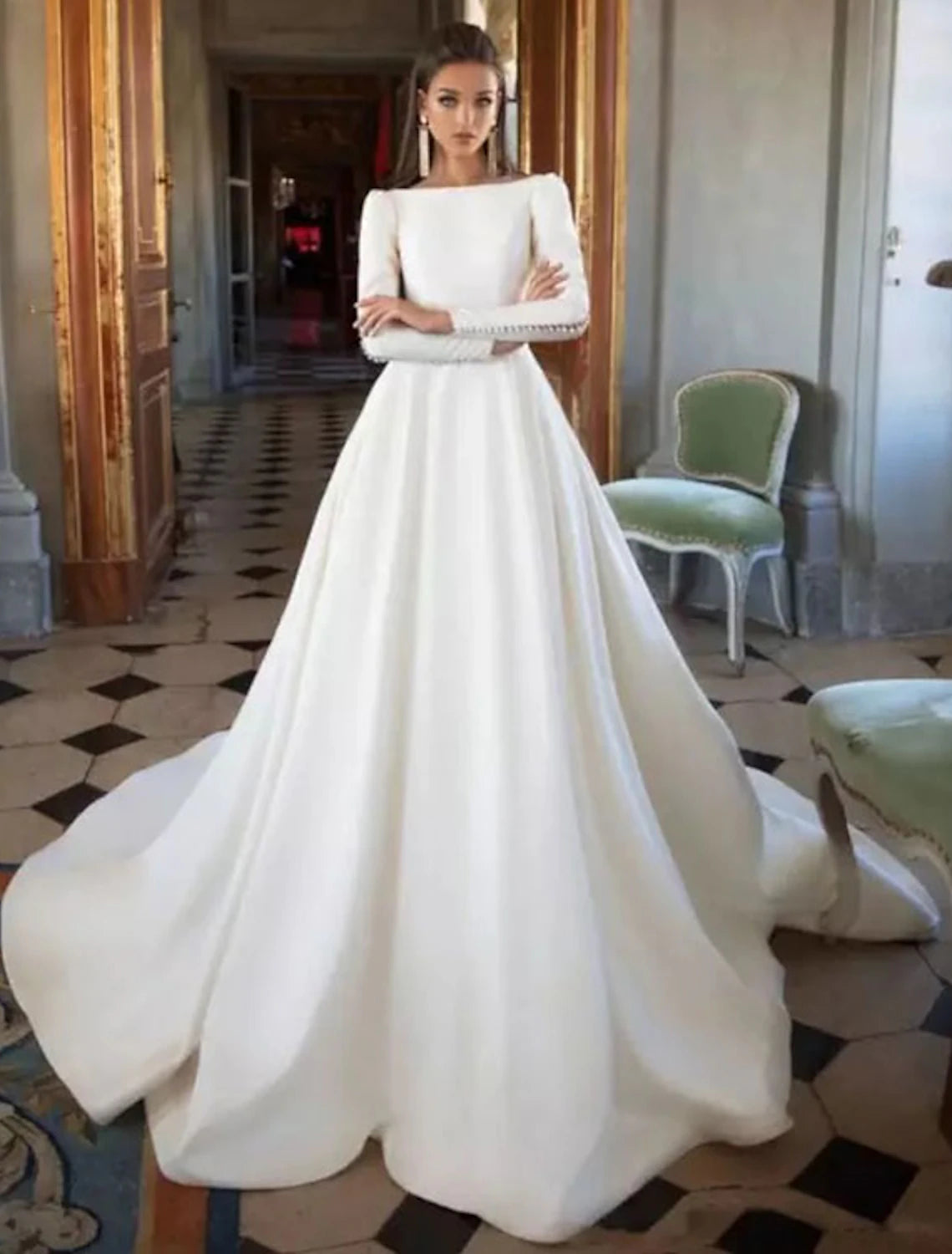 Formelle Brautkleider Ballkleid U-Ausschnitt Langarm Hofschleppe Satin Brautkleider mit Knöpfen Falten