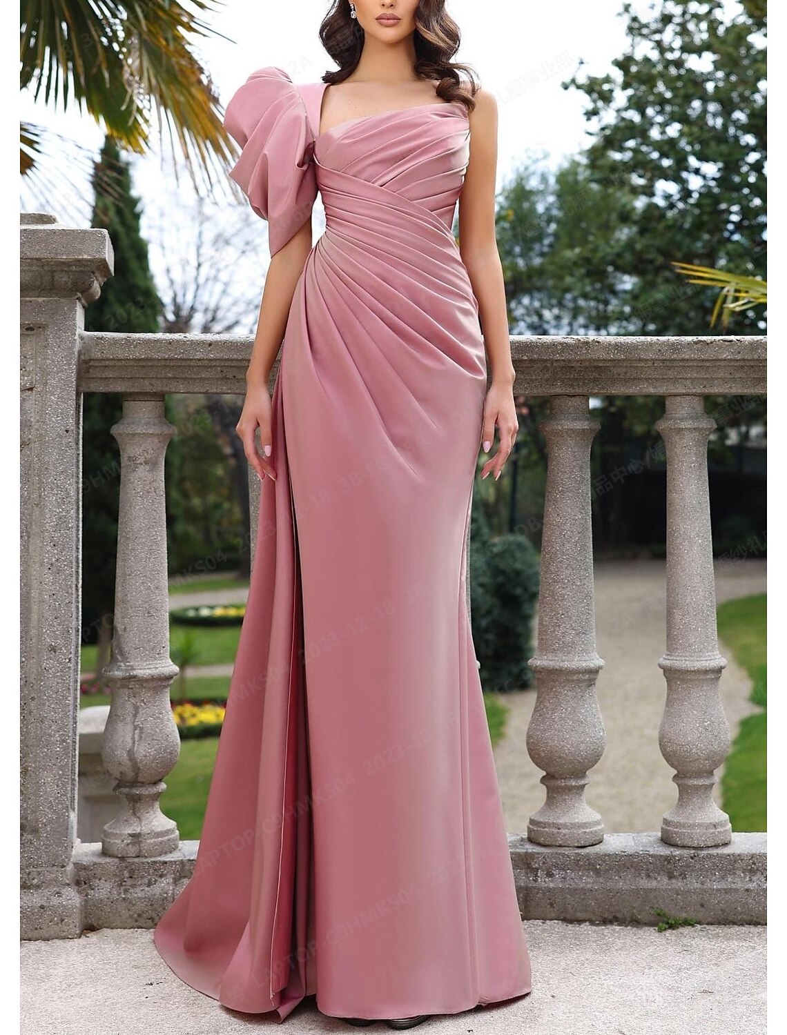 Etuikleid/Säulenkleid, elegantes Abendkleid, formelles Kleid, bodenlange Ärmel, quadratischer Ausschnitt, Stretch-Stoff mit Schulterblume