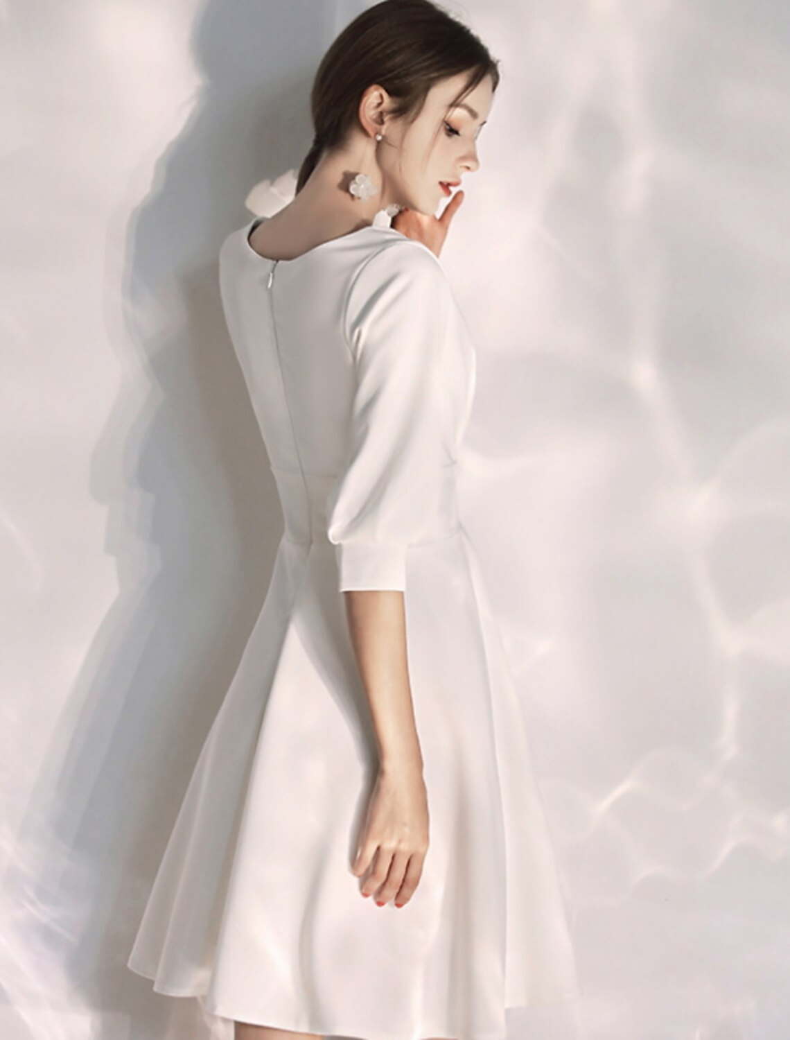 Petites robes blanches de réception, robes de mariée trapèze, col en V, manches mi-longues, tissu extensible, robes de mariée avec