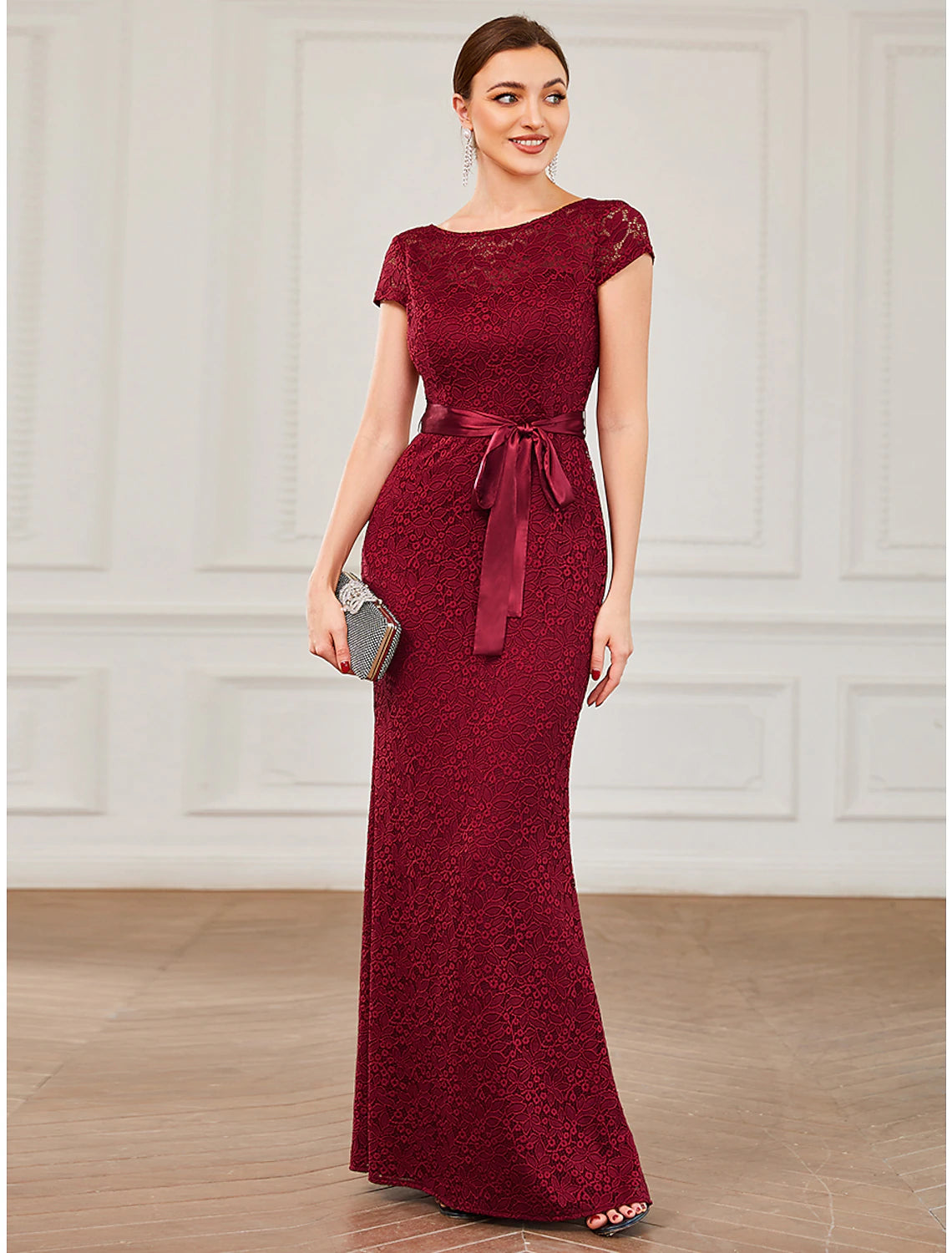 Meerjungfrau/Trompete Abendkleid Elegantes Kleid Formelle Hochzeitsgäste Bodenlang Kurzarm Juwelenhals Brautjungfernkleid Spitze V-Rücken mit Riemchen