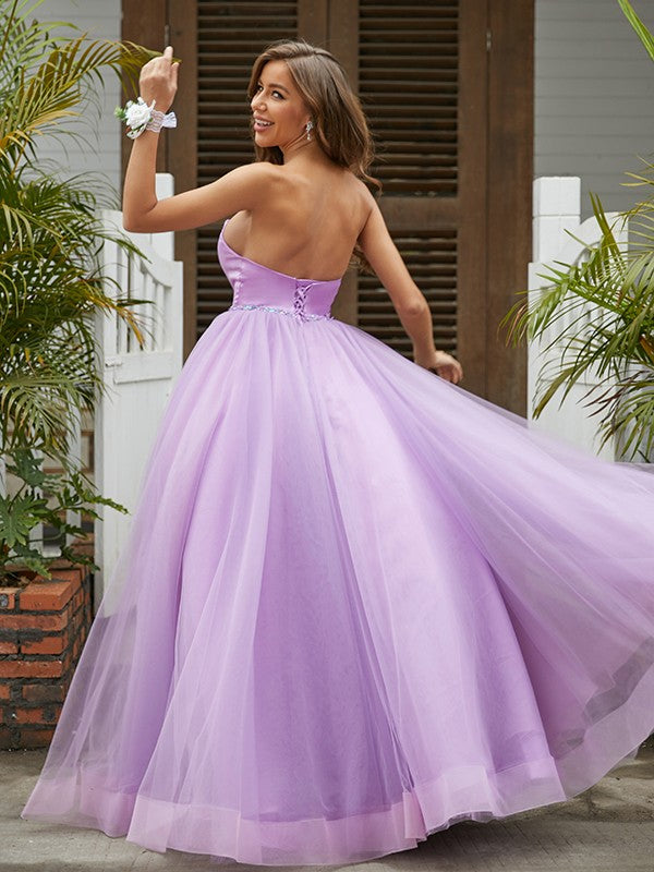 Robe trapèze/princesse en tulle à volants, décolleté en cœur, sans manches, longueur au sol