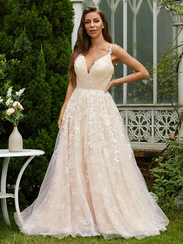 Robe trapèze/princesse en tulle et dentelle, col en V, sans manches, traîne courte