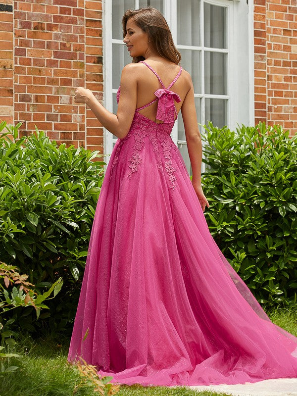 Robe trapèze/princesse en tulle, col en V, sans manches, traîne courte