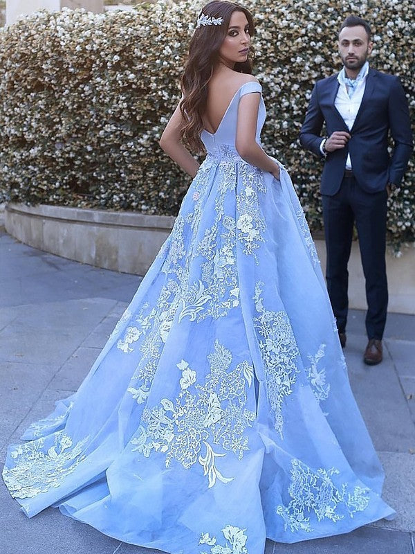 Ball Gown Sleeveless Off-the-Shoulder Applique Tulle Sweep/Brush Train Dresses