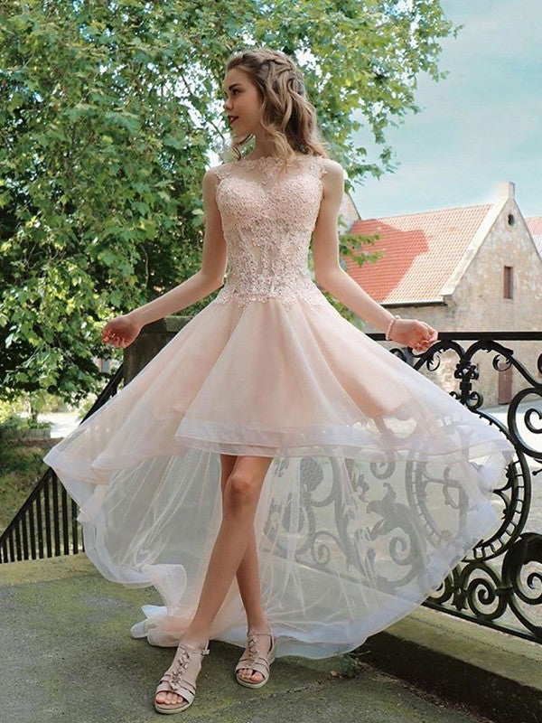 Robe de soirée asymétrique sans manches, coupe trapèze/princesse, en tulle, avec appliques, col transparent